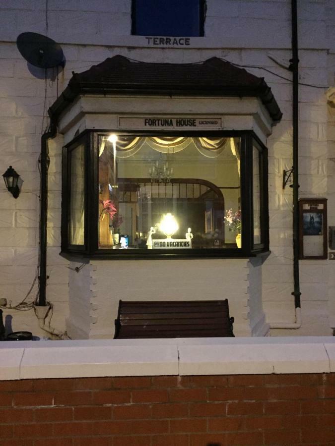 Fortuna House Hotel แบล็คพูล ภายนอก รูปภาพ